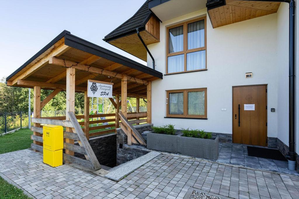 Apartamenty Ksiezycowe Spa - Tatra View - Golden Apartments Zakopane Exteriör bild
